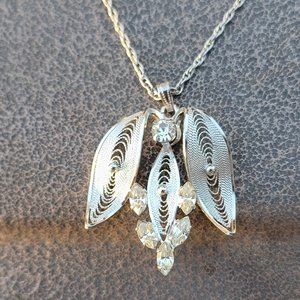 Vintage 925 sterling silver filigree rhinestone artistic fine open work necklace